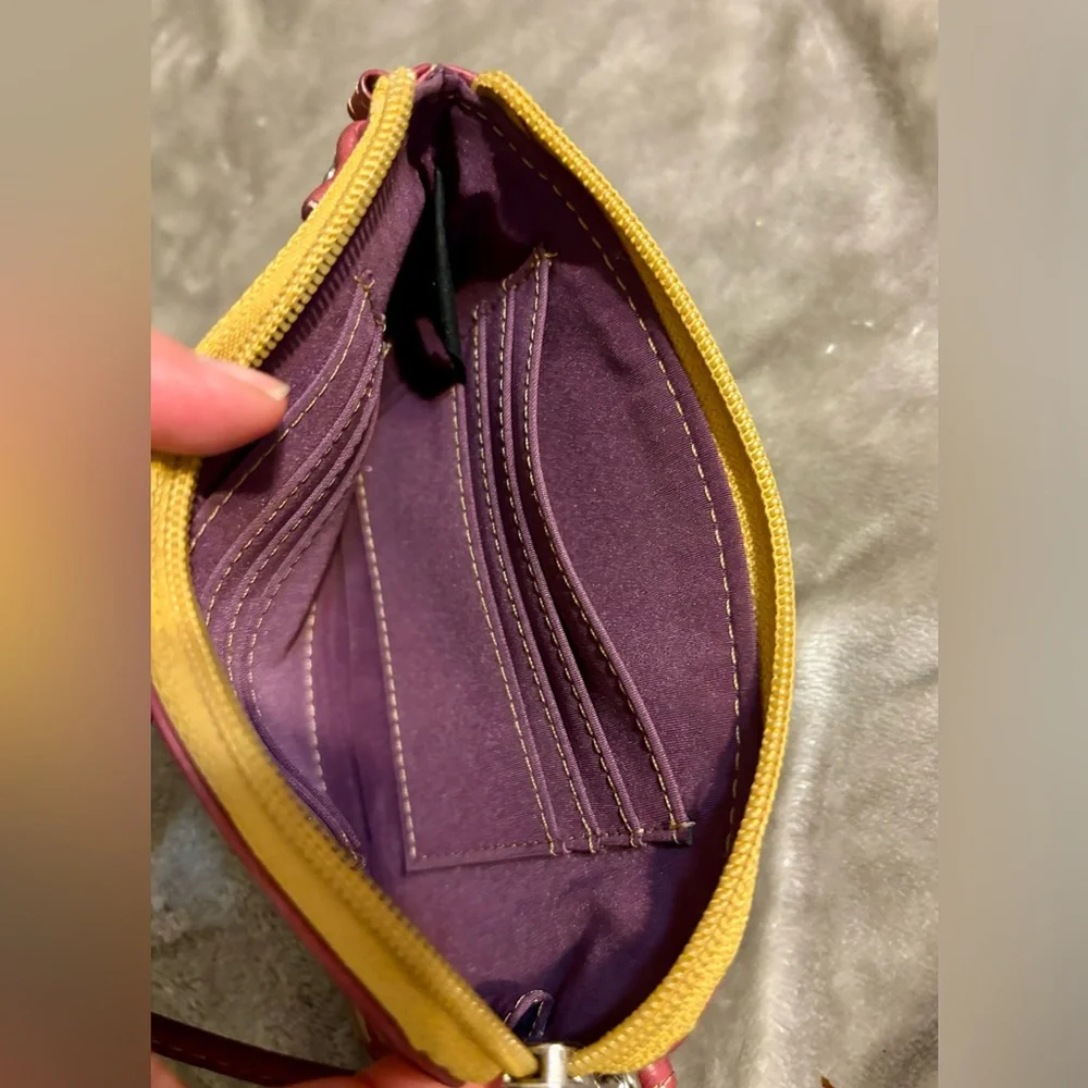 Fossil Small Wristlet | Color: Multi colors - Picture 4 of 5